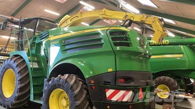 John Deere 8700 Fôrhøstere