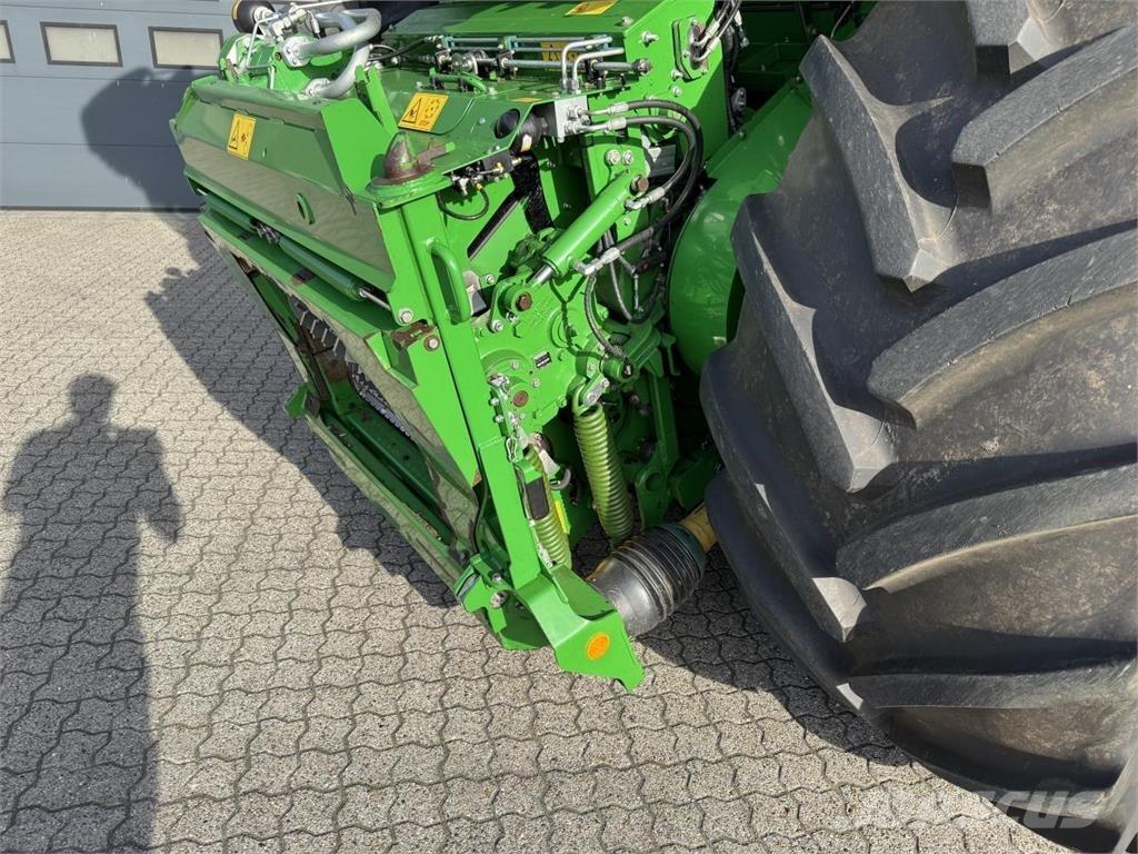 John Deere 9800 Fôrhøstere