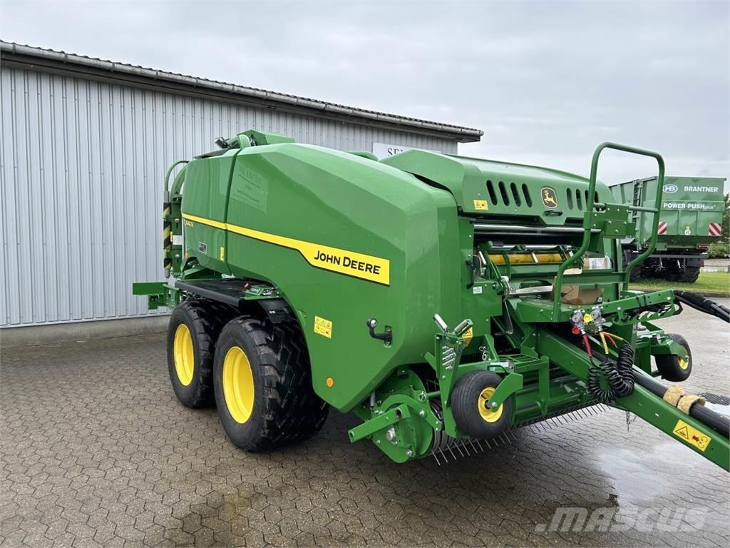 John Deere C441R Rundballepresser