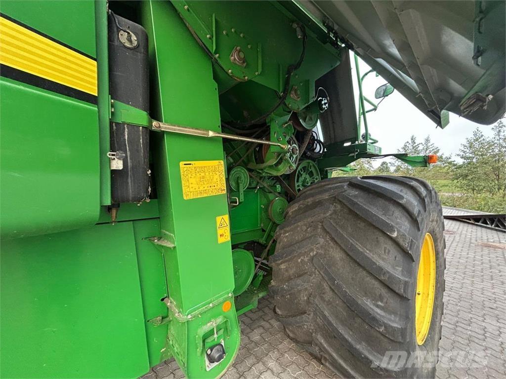 John Deere C670I Skurtreskere