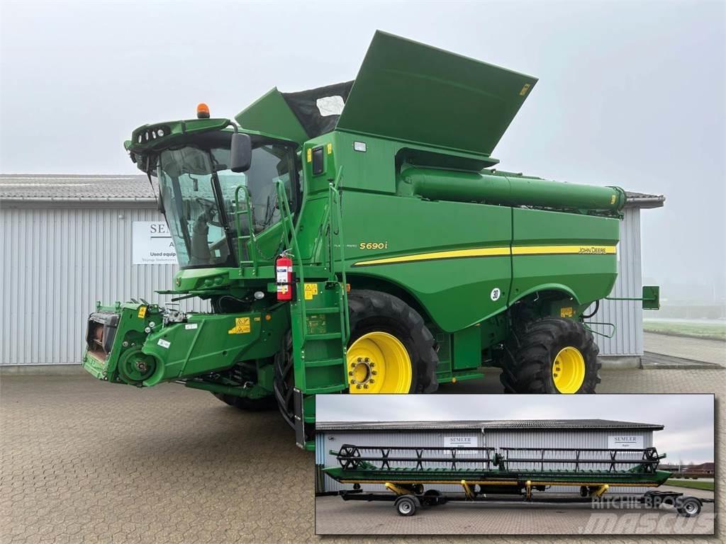 John Deere S690 Skurtreskere