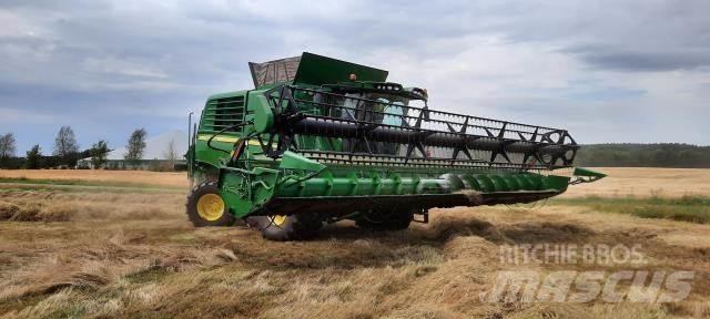 John Deere T660 Skurtreskere