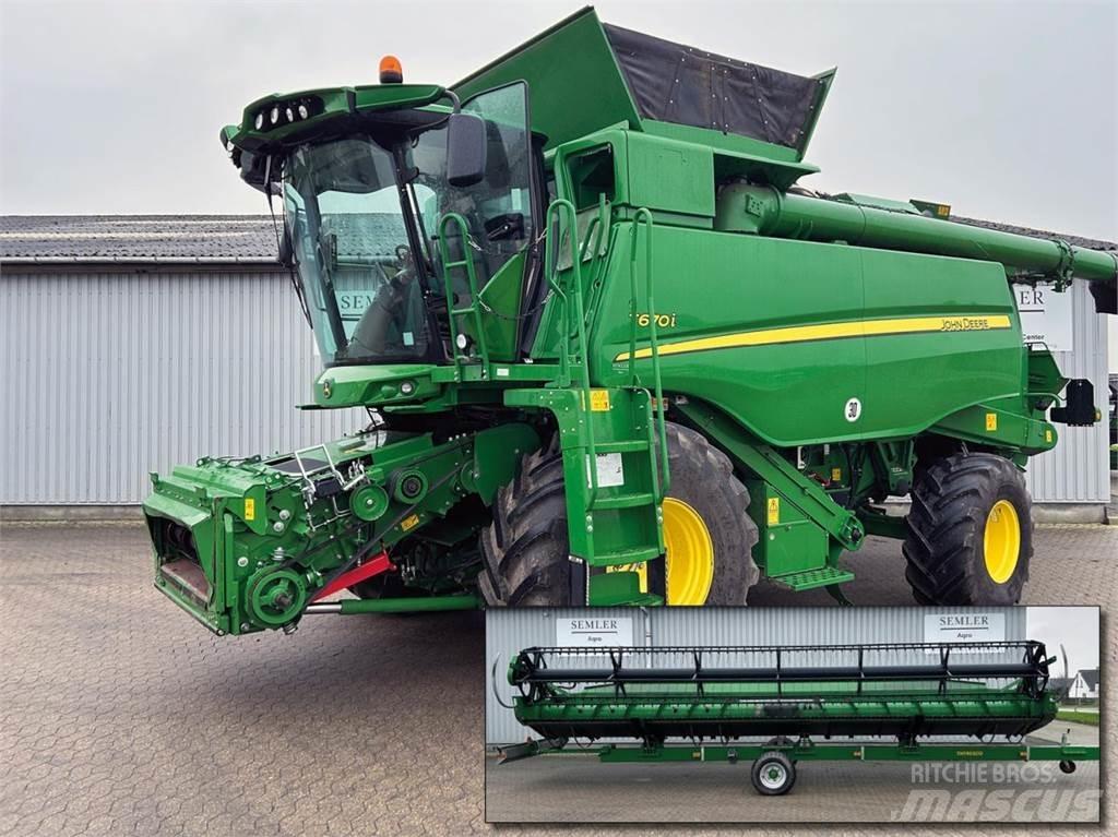 John Deere T670 Skurtreskere