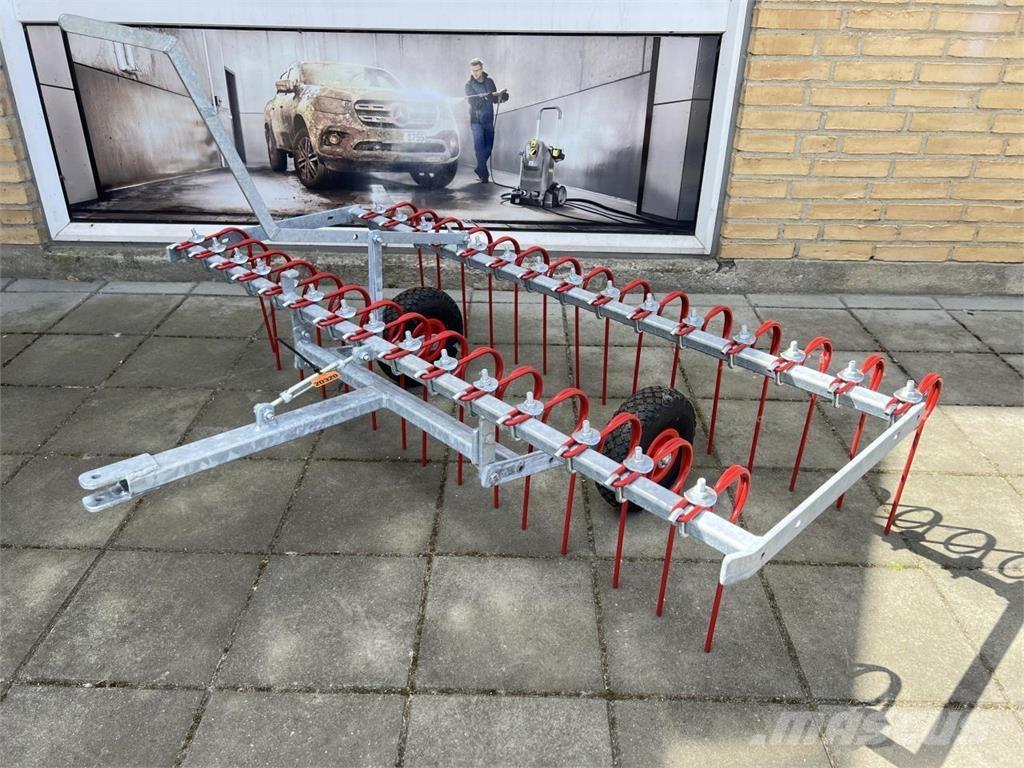 KT 112 Raker og høyvendere