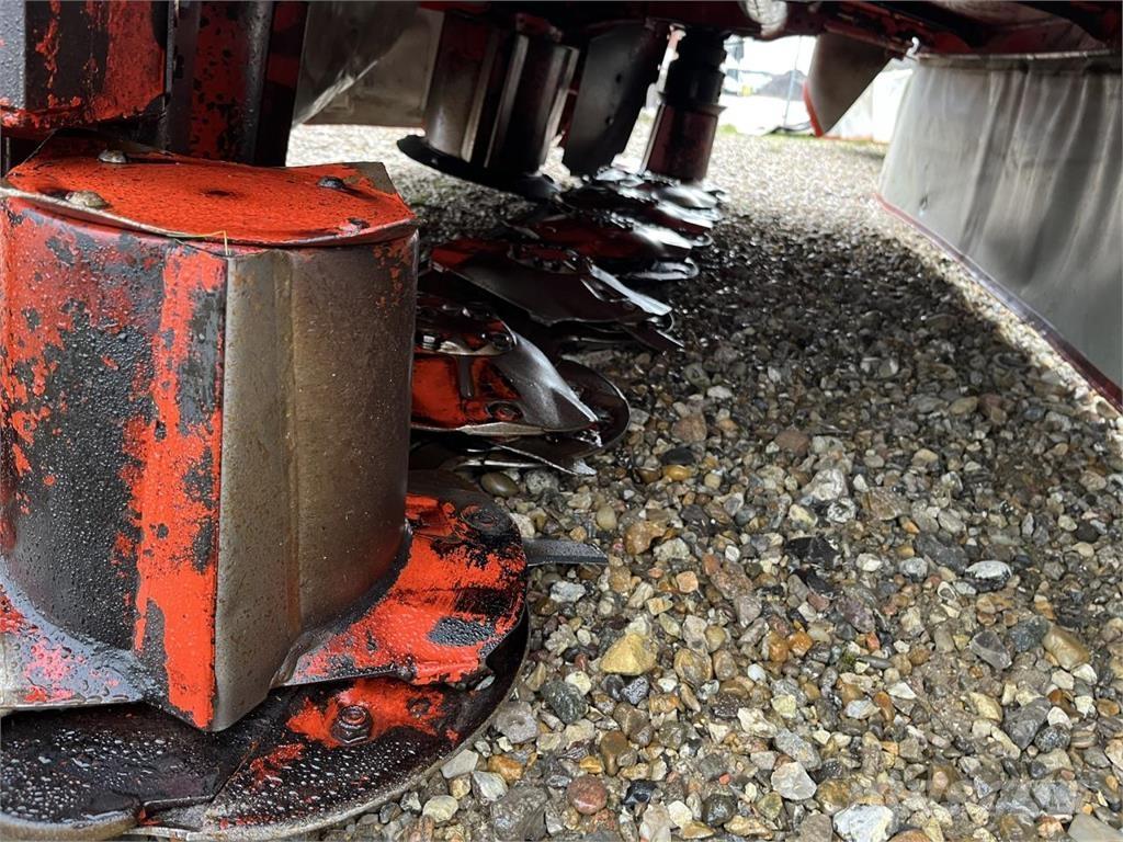Kuhn GMD 3125 F Svanser