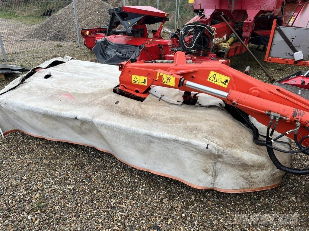 Kuhn GMD 883 Svanser