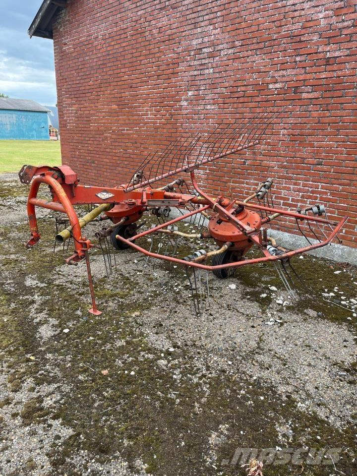 Kuhn GSR 25 N Raker og høyvendere