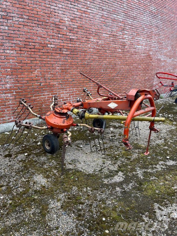 Kuhn GSR 25 N Raker og høyvendere
