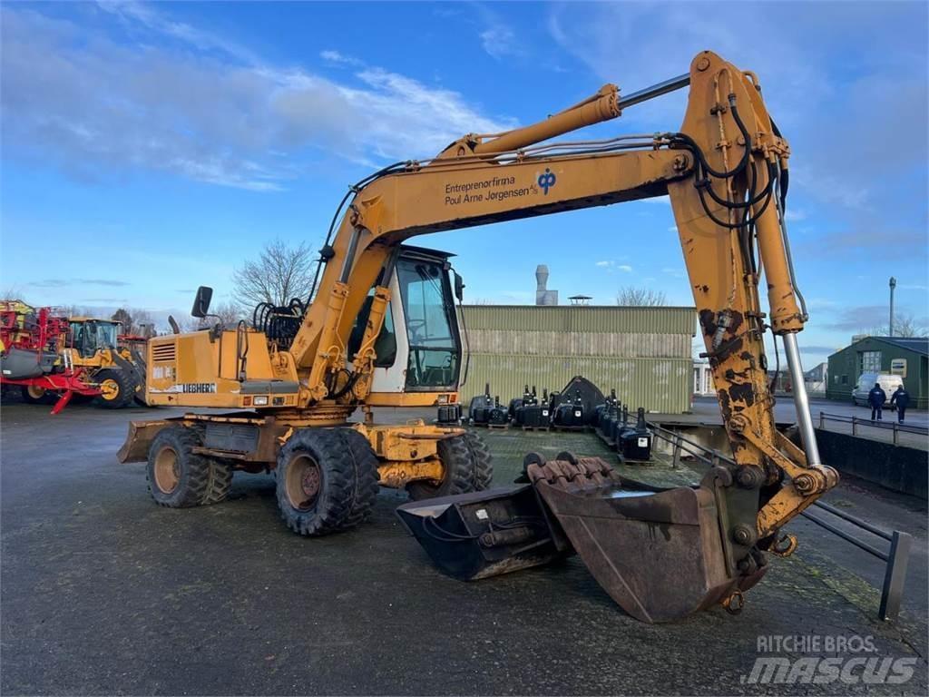 Liebherr 902 Hjulgravere