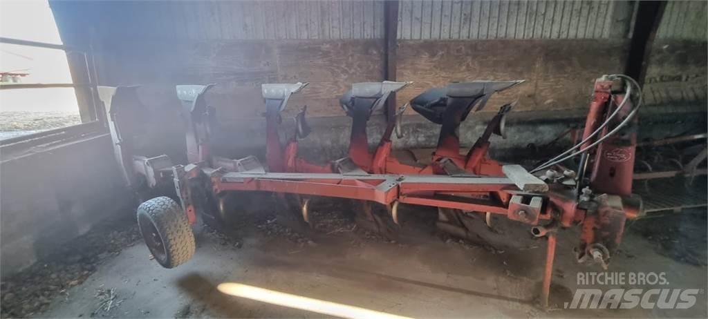 Naud 5 FURET Vendeploger