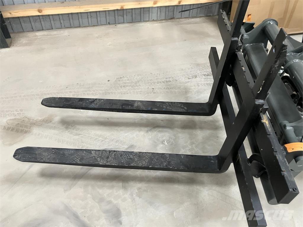  PALLEGAFLER Frontlastere og graveredskap