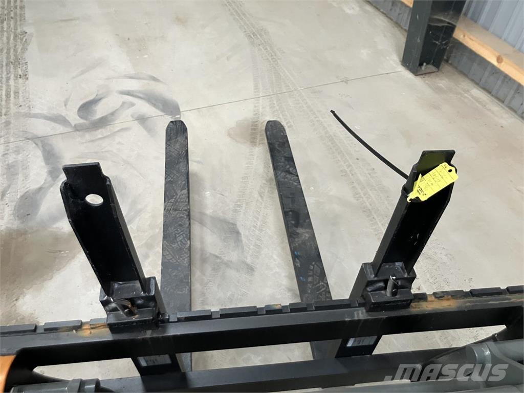  PALLEGAFLER Frontlastere og graveredskap