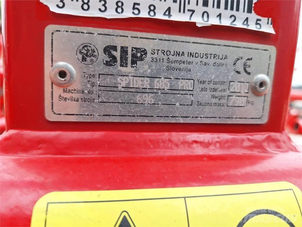SIP 685/6 PRO Raker og høyvendere