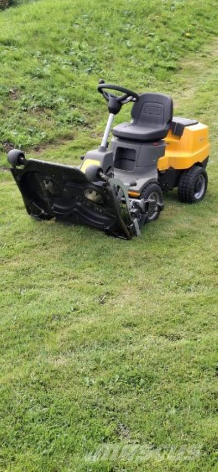Stiga 320 Kompakttraktorer
