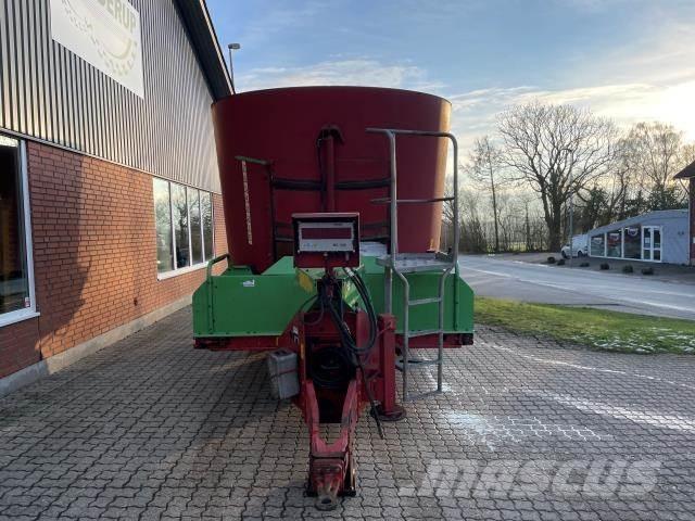 Strautmann 2400 Lessevogner