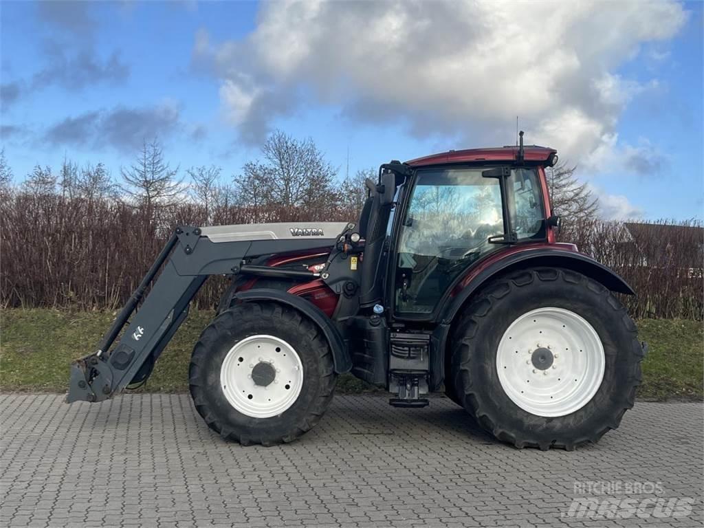 Valtra N 174 Traktorer