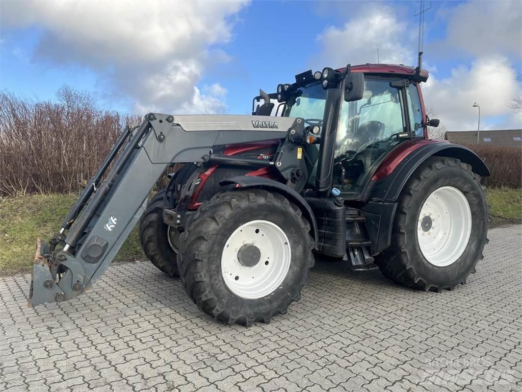 Valtra N 174 Traktorer