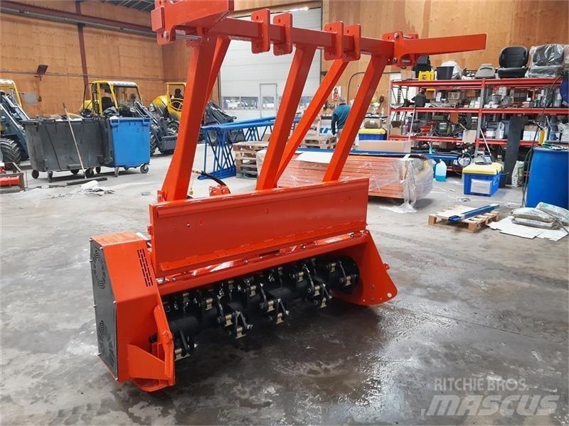  - - -  Boxer Agri Krattknusere