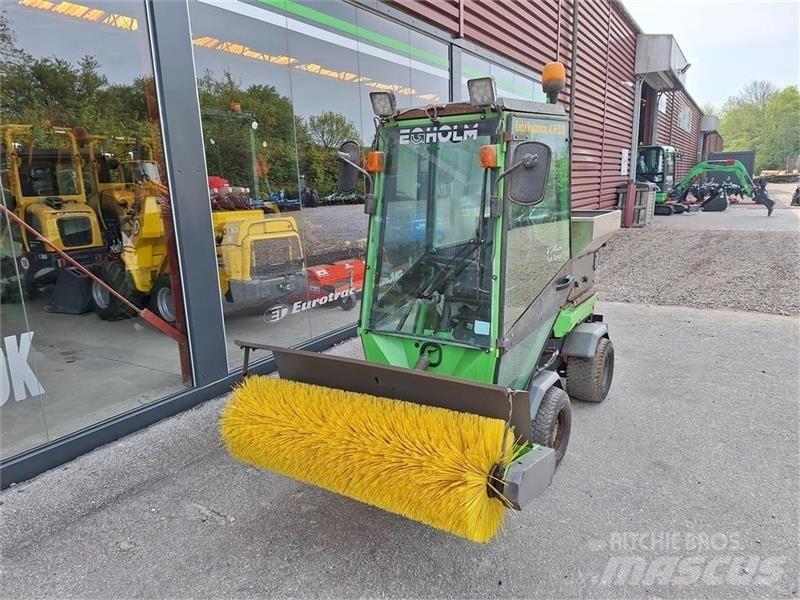 Egholm 2150 MPV/redskapsbærer