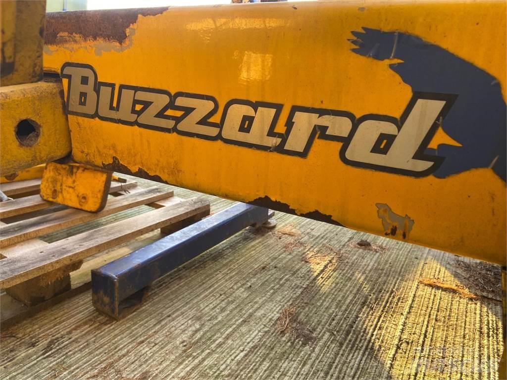 Bomford Buzzard Rundballerivere, -kuttere og -utpakkere