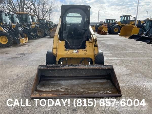 CAT 262D3 Kompaktlastere