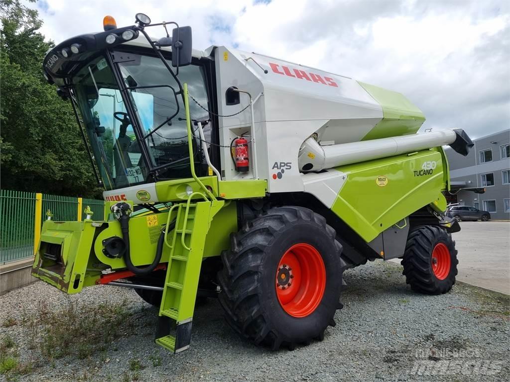 CLAAS 430 Tucano Skurtreskere