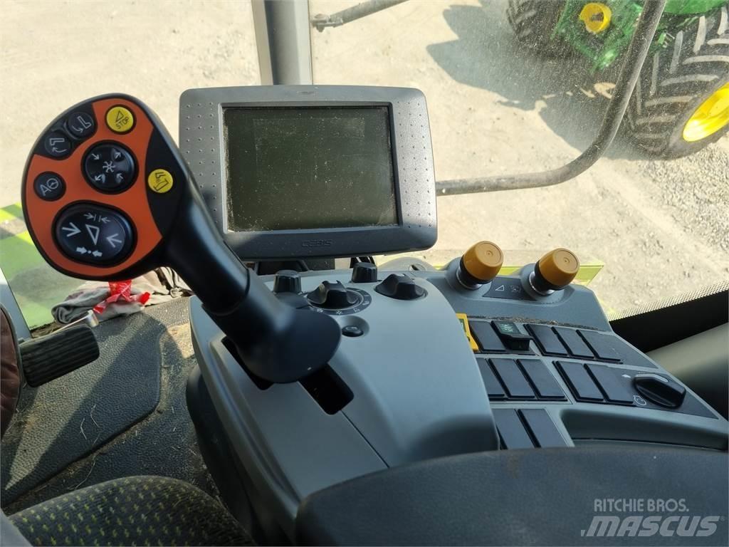 CLAAS 430 Tucano Skurtreskere