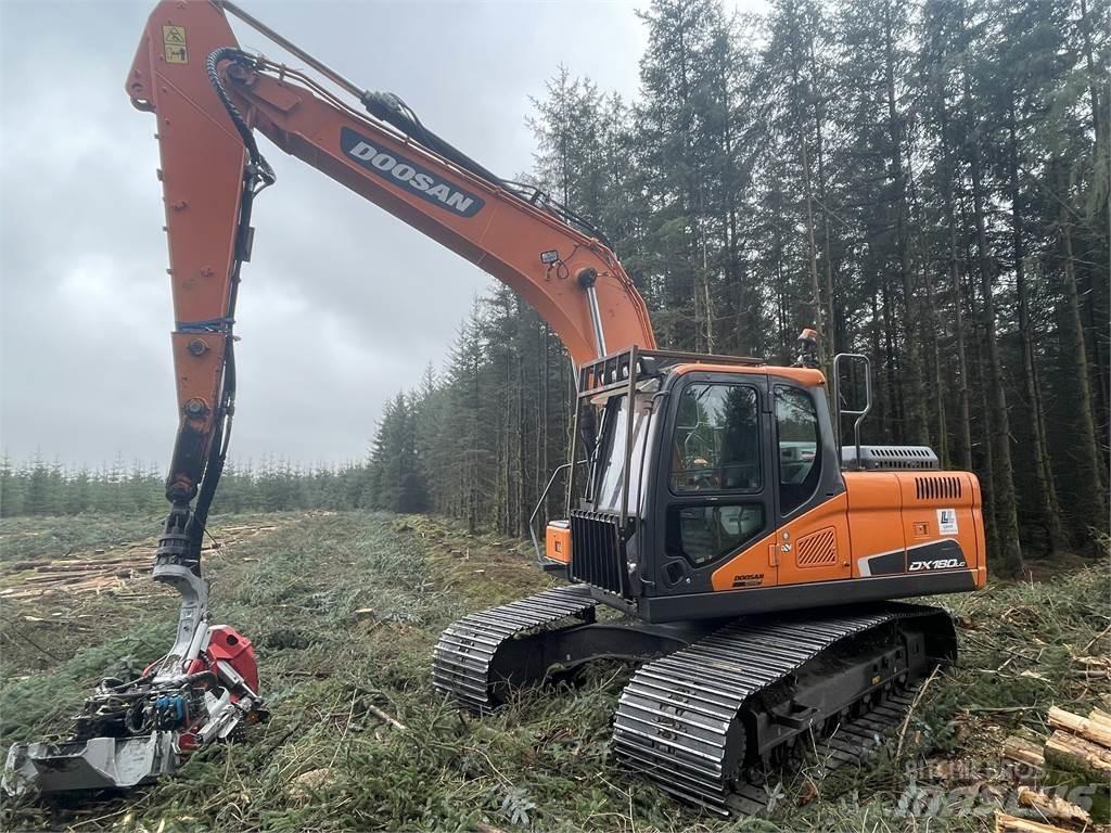 Doosan DX180LC Hogstmaskiner