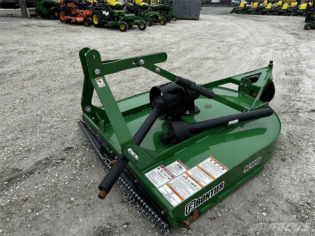 Frontier RC4048 Rundballerivere, -kuttere og -utpakkere
