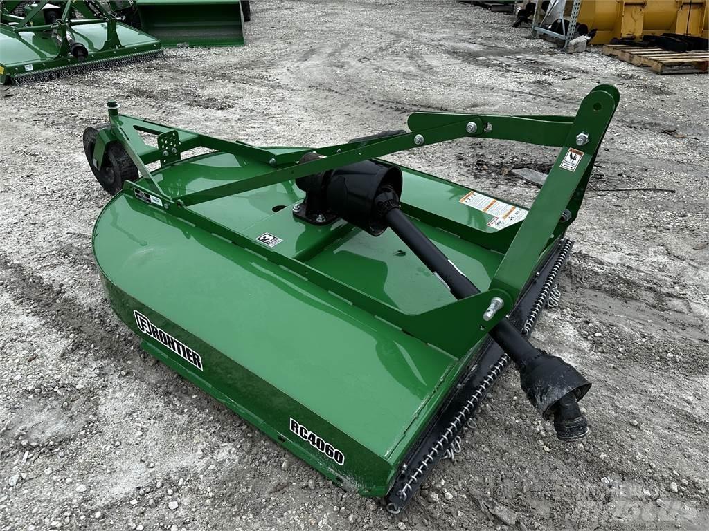 Frontier RC4060 Rundballerivere, -kuttere og -utpakkere