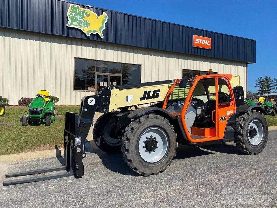 JLG 742 Teleskoplastere