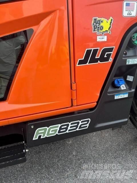JLG AG832 Teleskoplastere