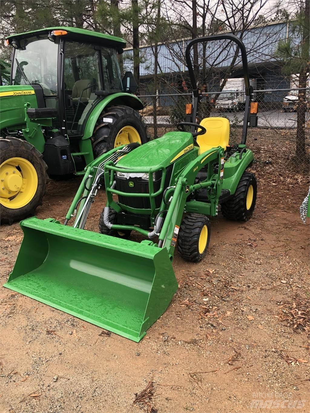John Deere 1023E Kompakttraktorer