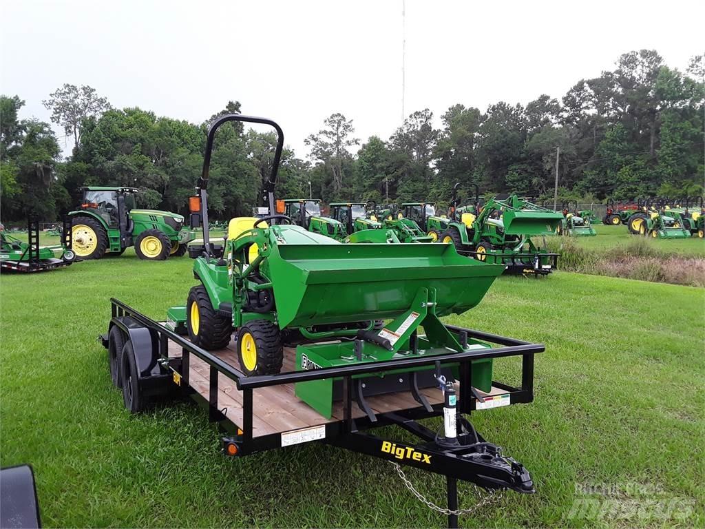 John Deere 1025R Kompakttraktorer