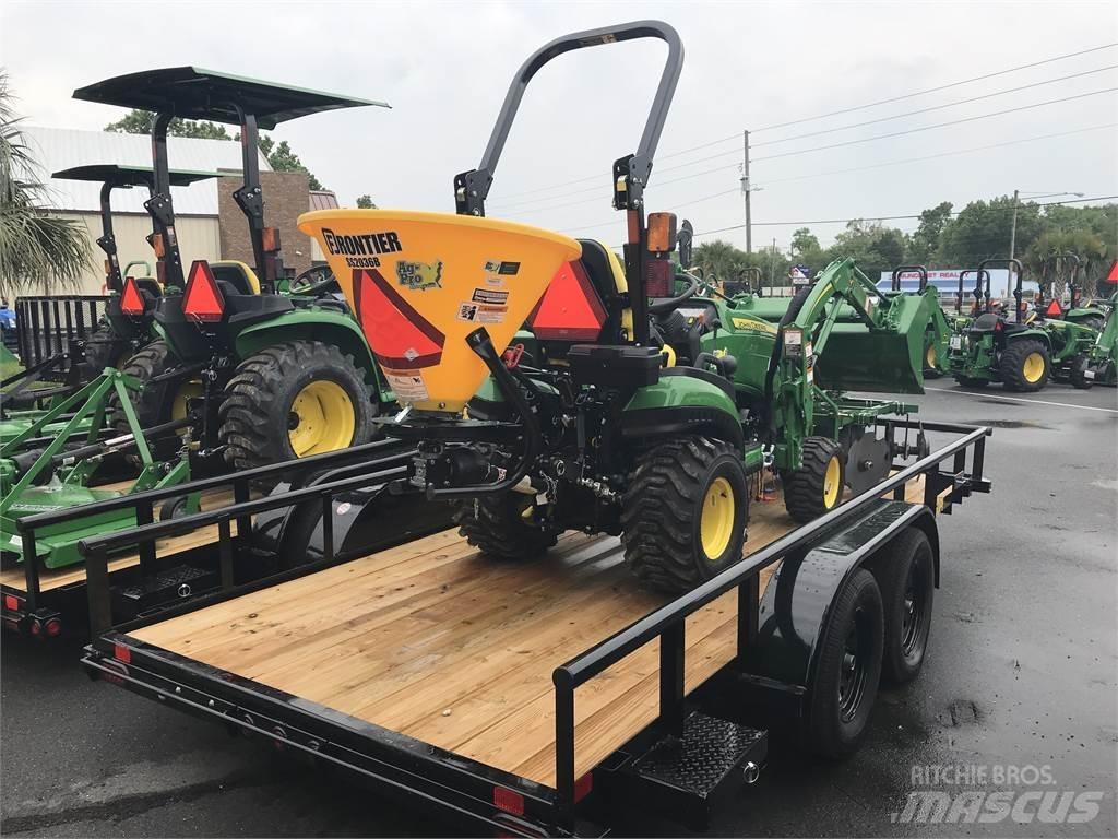 John Deere 1025R Kompakttraktorer