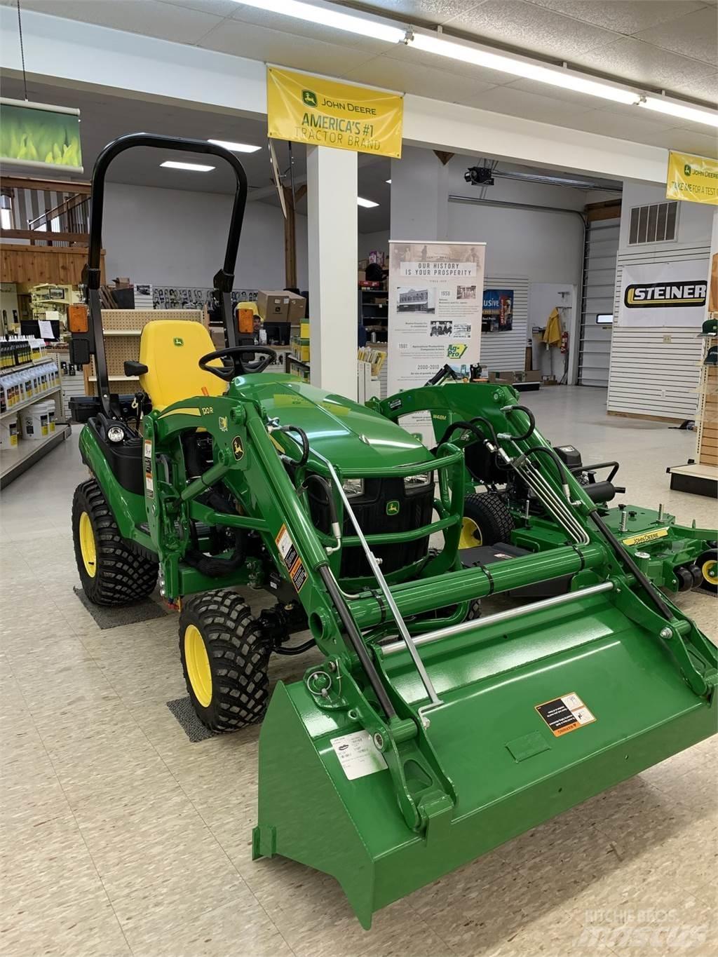 John Deere 1025R Kompakttraktorer