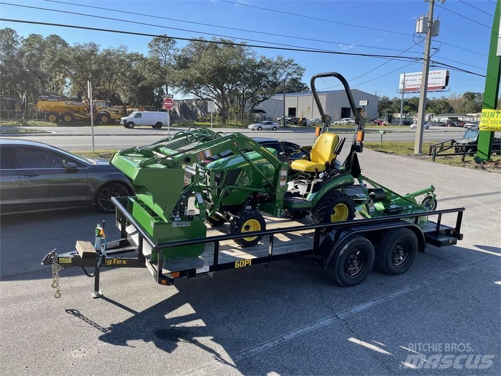 John Deere 1025R Kompakttraktorer