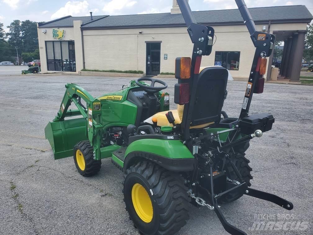 John Deere 1025R Kompakttraktorer