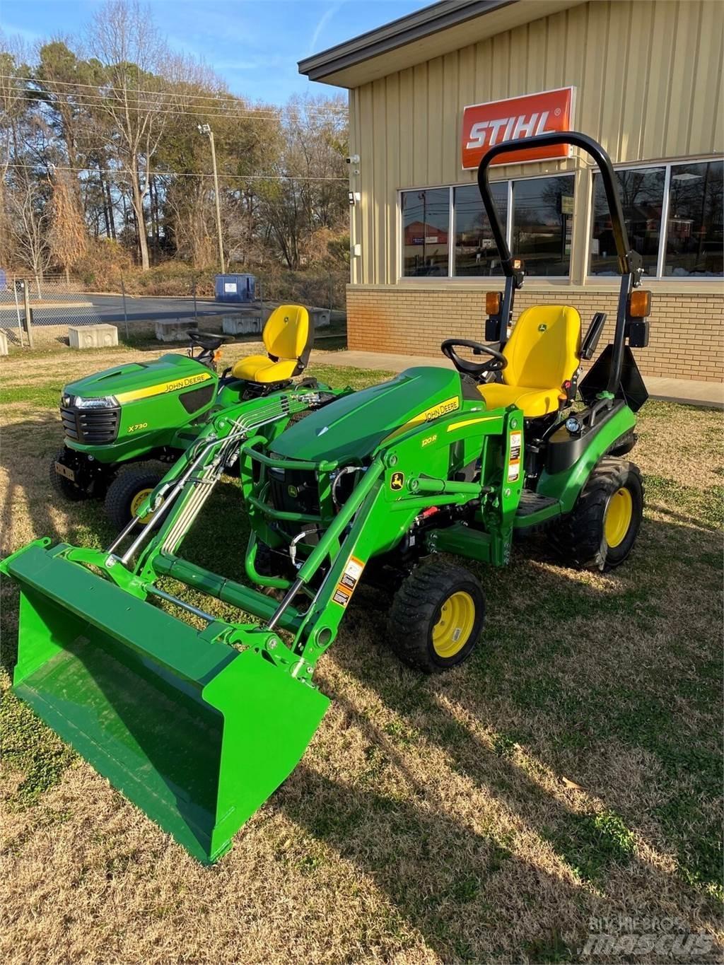 John Deere 1025R Kompakttraktorer