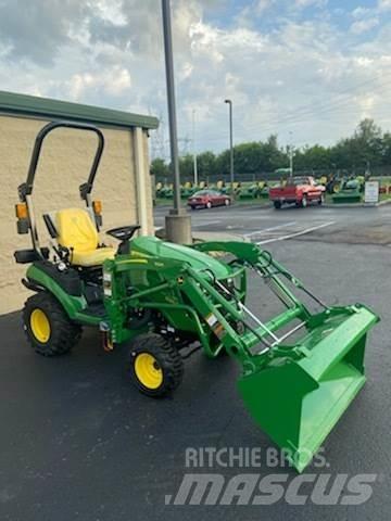 John Deere 1025R Kompakttraktorer