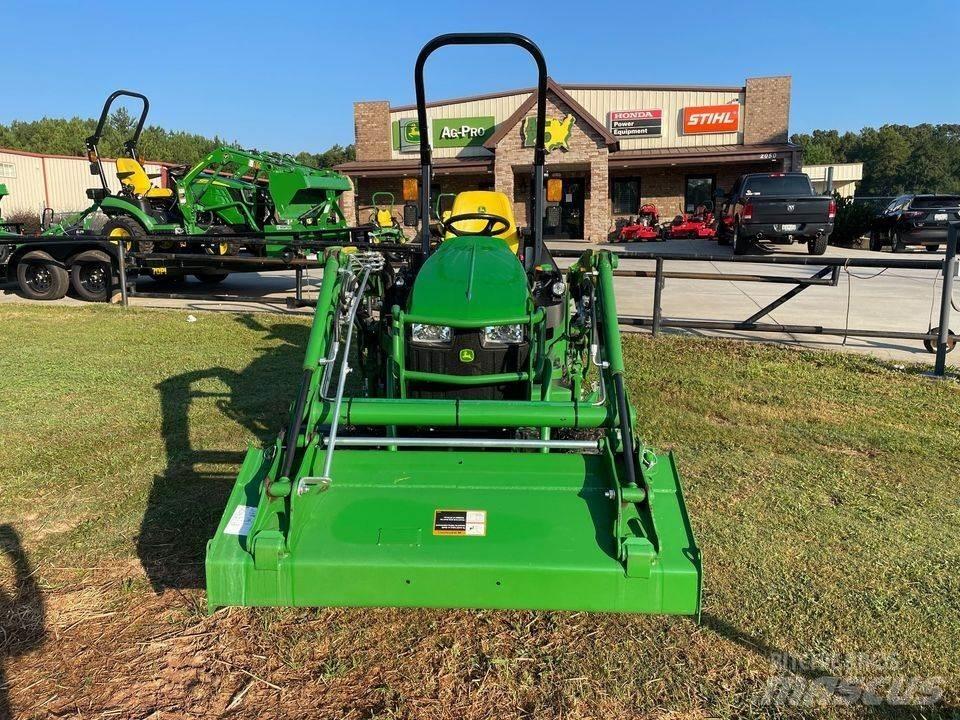 John Deere 1025R Kompakttraktorer