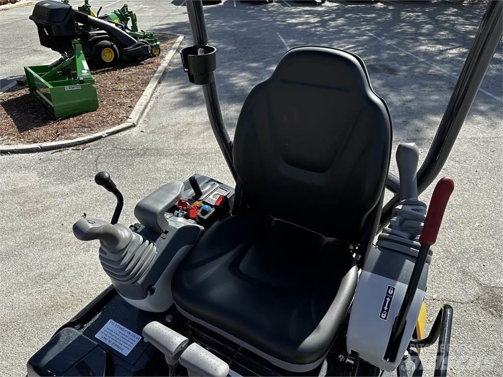 John Deere 17 P Minigravere <7t
