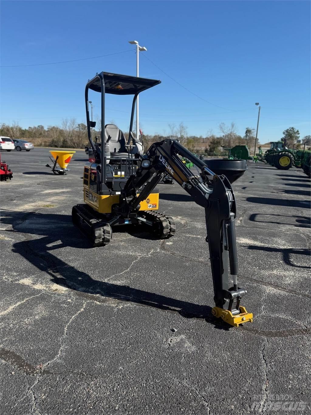 John Deere 17 P Minigravere <7t