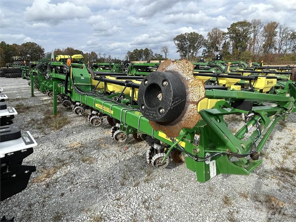 John Deere 1720 Sette- og Plantemaskiner