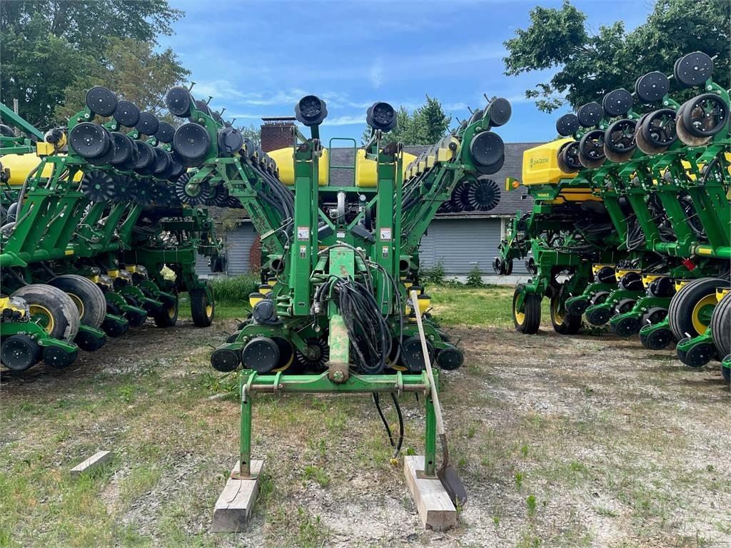 John Deere 1790 Sette- og Plantemaskiner
