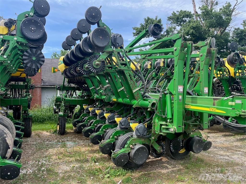 John Deere 1790 Sette- og Plantemaskiner