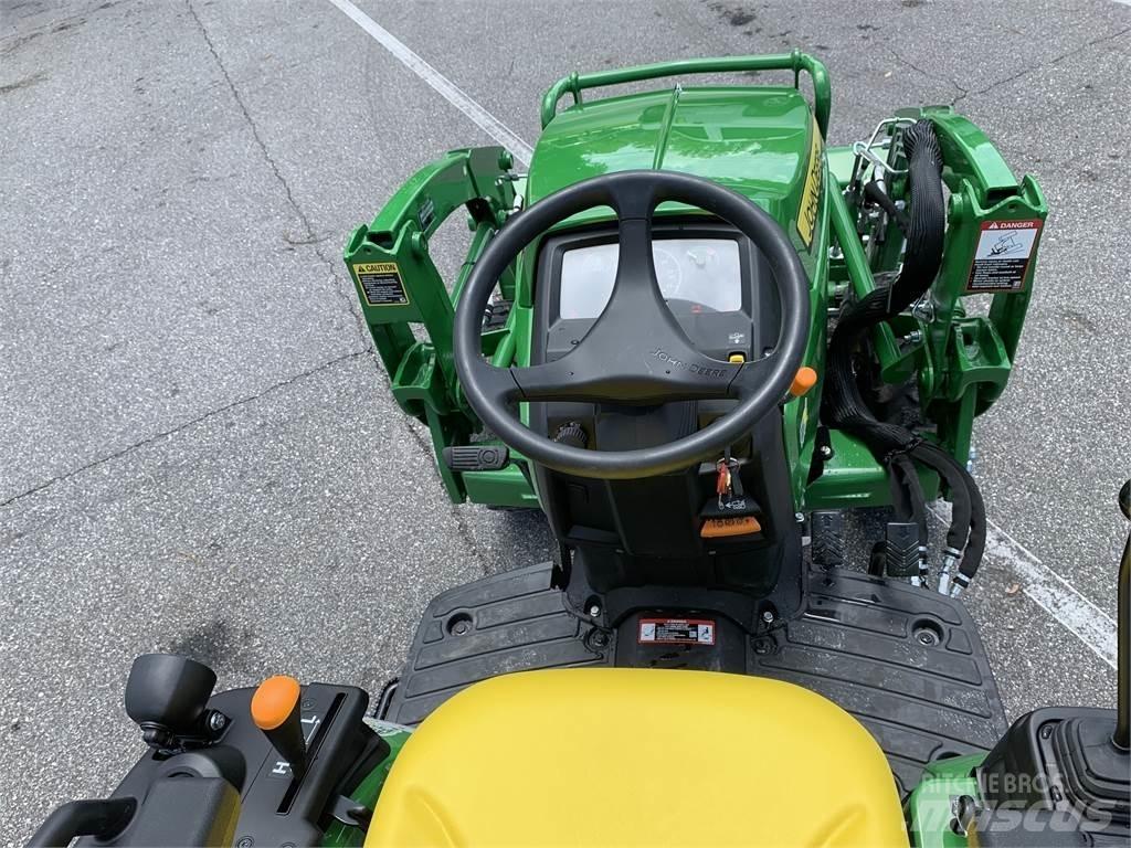 John Deere 2025R Kompakttraktorer