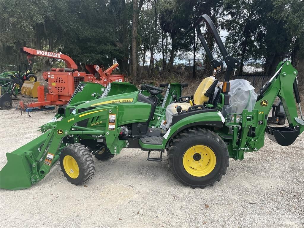 John Deere 2025R Kompakttraktorer