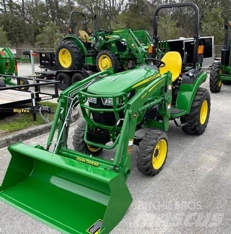 John Deere 2038R Kompakttraktorer