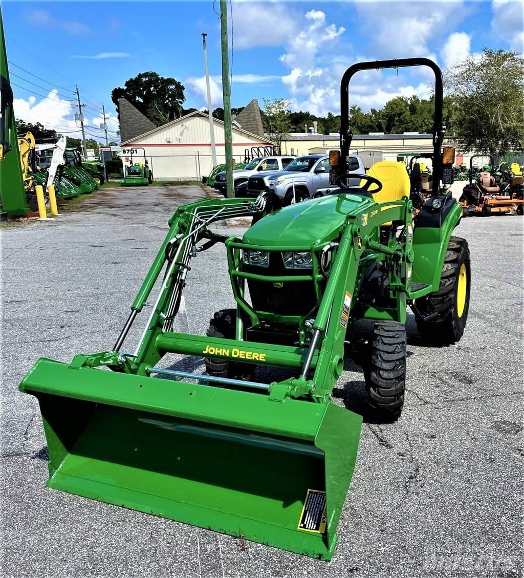 John Deere 2038R Kompakttraktorer